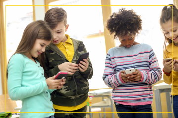 Protege a tus hijos en Internet: Cómo evitar riesgos en un mundo digital